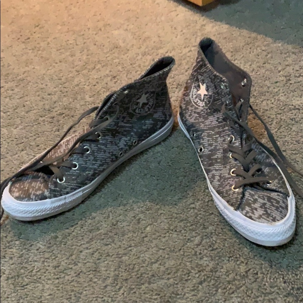 Grey high top converse